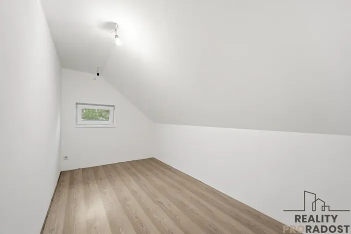 Prodej rodinného domu, Bukovina nad Labem, 190 m2