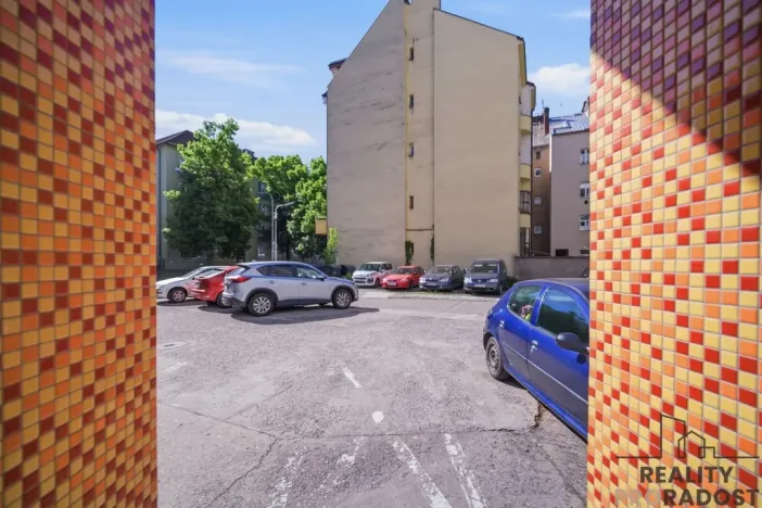 Prodej bytu 2+1, Pardubice - Zelené Předměstí, Palackého třída, 69 m2