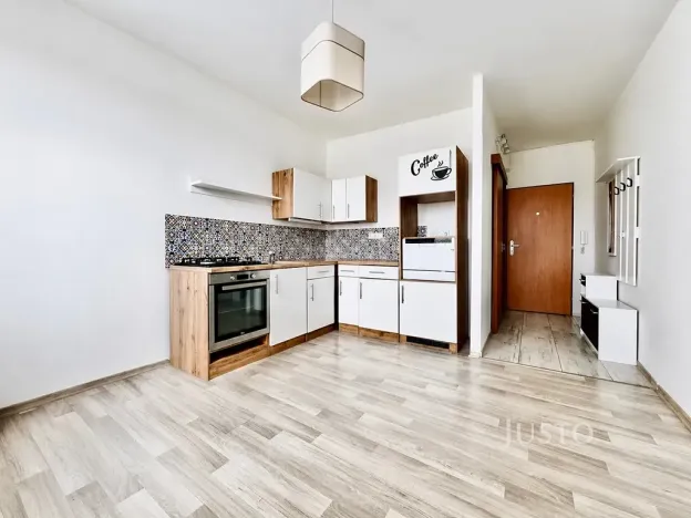 Prodej bytu 1+1, Ústí nad Labem, Meruňková, 35 m2