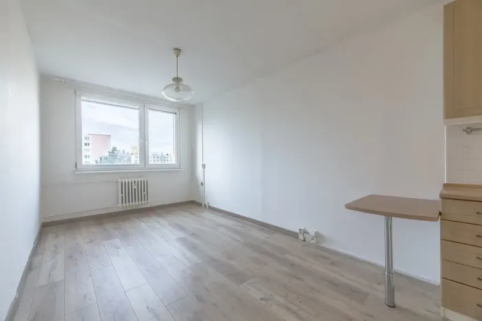 Pronájem bytu 2+kk, Kladno, Holandská, 40 m2