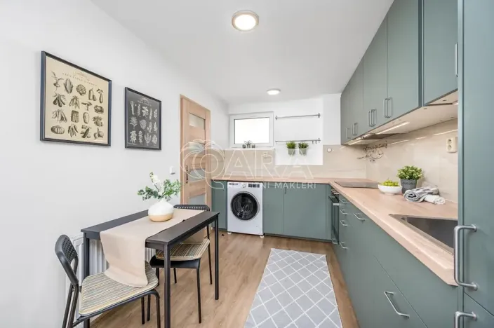 Pronájem bytu 3+kk, Praha - Hlubočepy, Pod Žvahovem, 70 m2