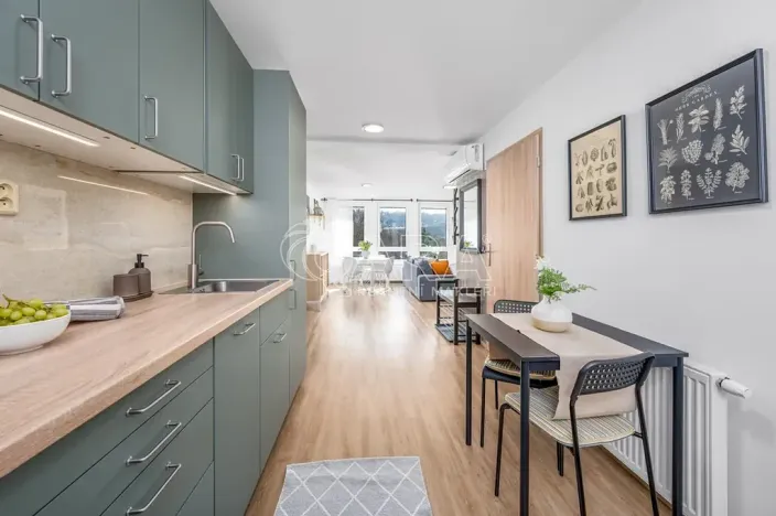 Pronájem bytu 3+kk, Praha - Hlubočepy, Pod Žvahovem, 70 m2