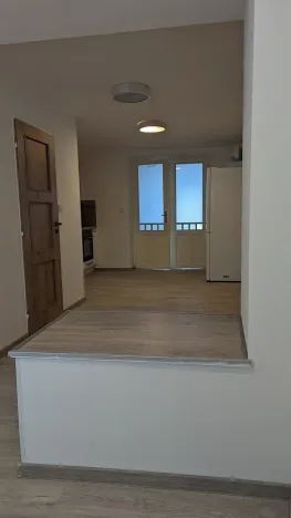 Pronájem bytu 2+kk, Rakovník, Husovo náměstí, 46 m2