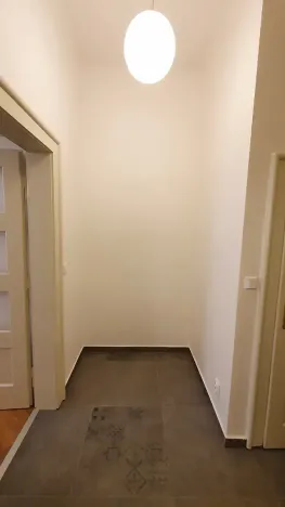 Pronájem bytu 1+kk, Praha - Vinohrady, Slezská, 26 m2
