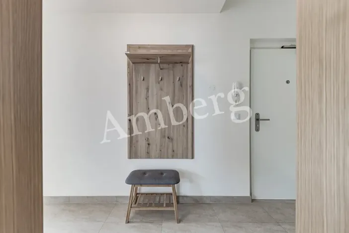 Pronájem bytu 2+kk, Praha - Karlín, U Mlýnského kanálu, 56 m2