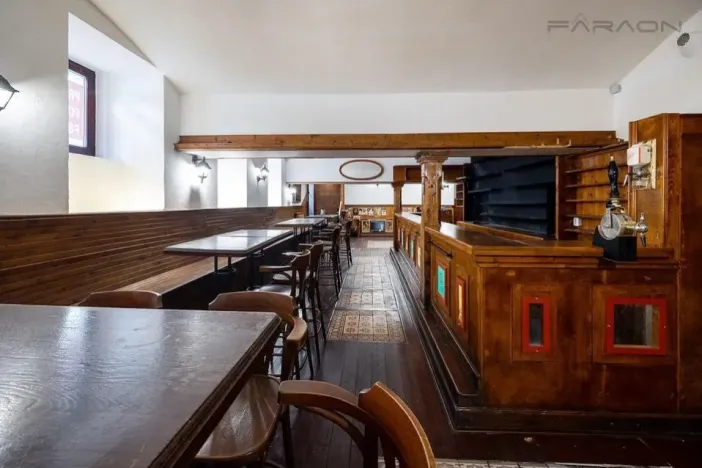 Pronájem restaurace, Praha - Vinohrady, Chorvatská, 207 m2
