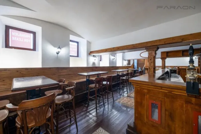 Pronájem restaurace, Praha - Vinohrady, Chorvatská, 207 m2