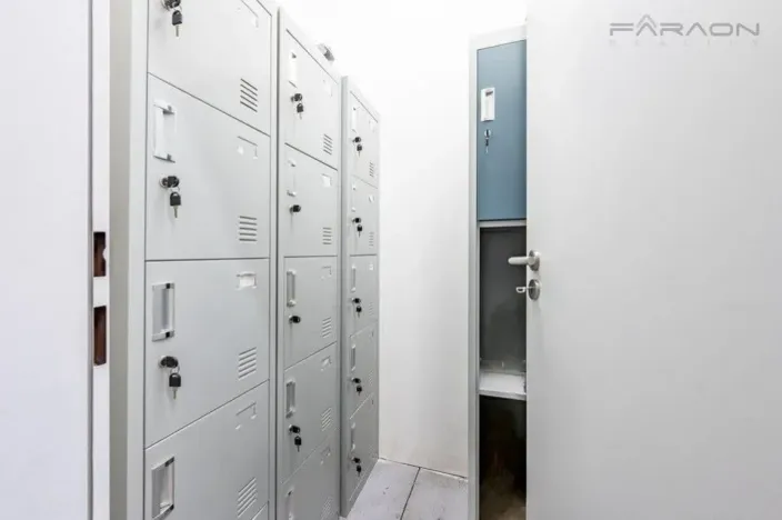Pronájem obchodního prostoru, Praha - Nusle, Nuselská, 174 m2