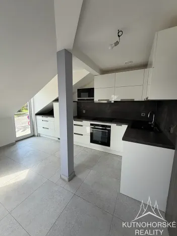 Pronájem bytu 2+kk, Kutná Hora, Waldhauserova, 45 m2