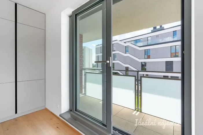 Pronájem bytu 3+kk, Praha - Třebonice, Do zahrádek II, 80 m2