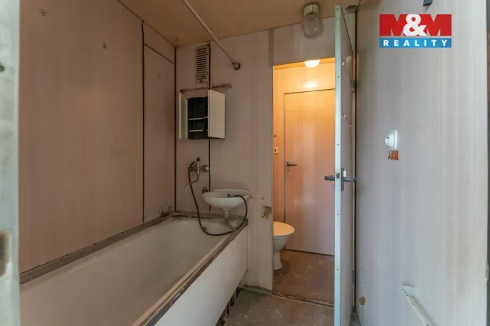 Prodej bytu 2+1, Desná - Desná II, Poštovní, 66 m2