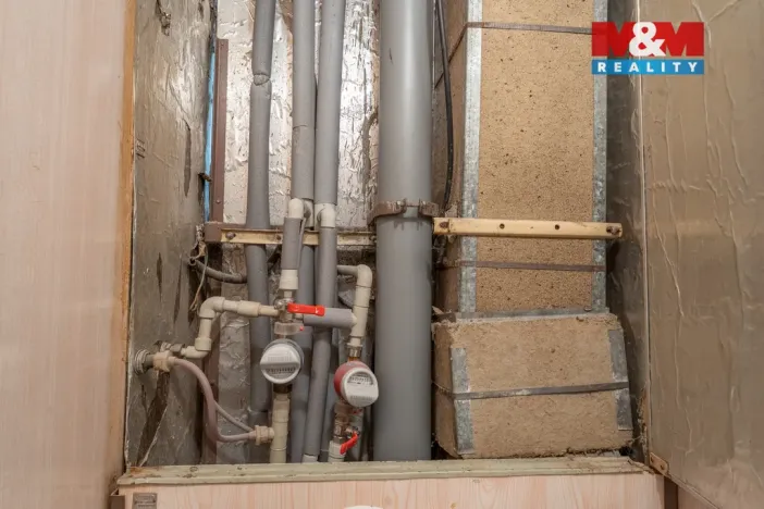 Prodej bytu 2+1, Desná - Desná II, Poštovní, 66 m2