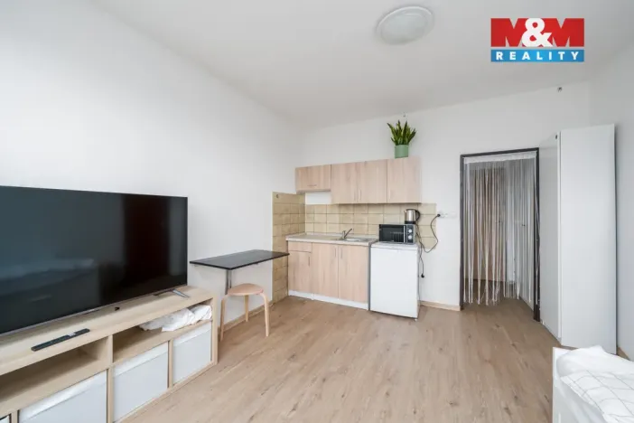 Prodej bytu 1+kk, Teplice - Řetenice, Bratislavská, 21 m2