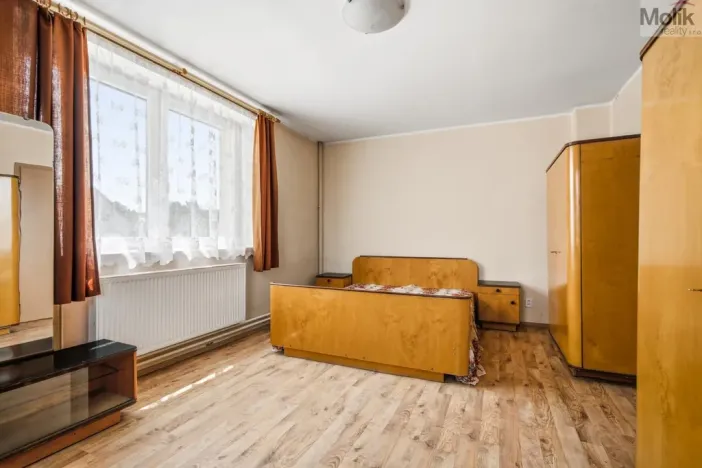 Prodej rodinného domu, Dubí - Drahůnky, B. Němcové, 210 m2