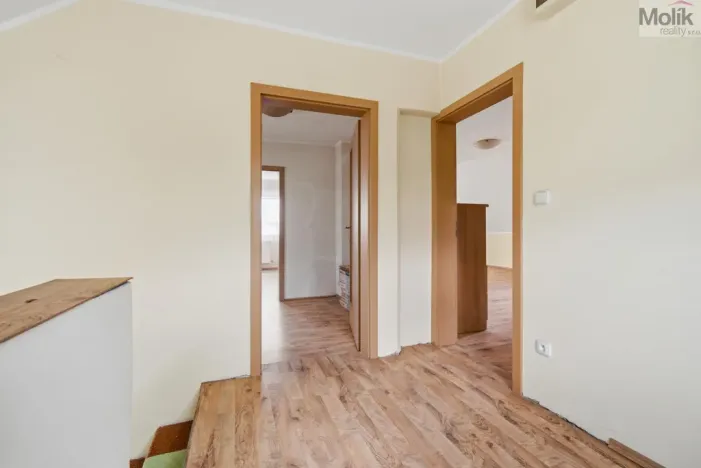 Prodej rodinného domu, Dubí - Drahůnky, B. Němcové, 210 m2