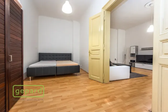 Pronájem bytu 2+1, Praha, Řeznická, 65 m2