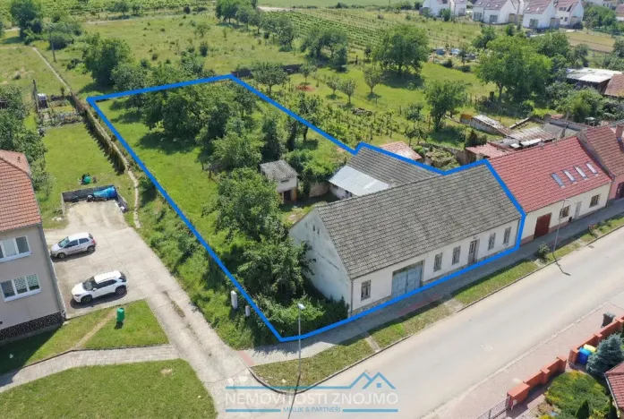 Prodej pozemku pro bydlení, Pavlov, Družstevní, 1670 m2