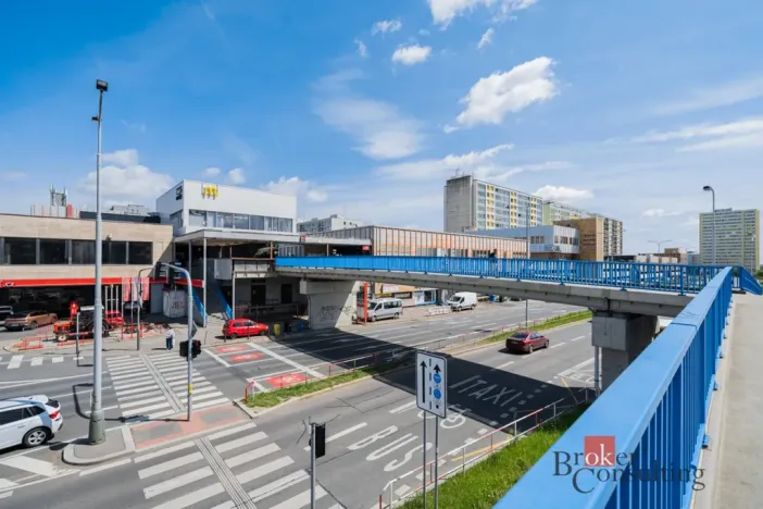 Prodej bytu 1+kk, Praha - Háje, Bajkonurská, 27 m2