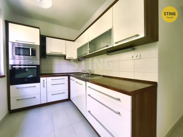Pronájem bytu 3+1, Jihlava, U Hřbitova, 74 m2
