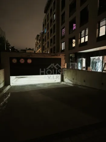 Pronájem garáže, Praha - Strašnice, Na palouku, 12 m2