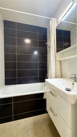 Pronájem bytu 2+1, Cheb, Pastýřská, 52 m2