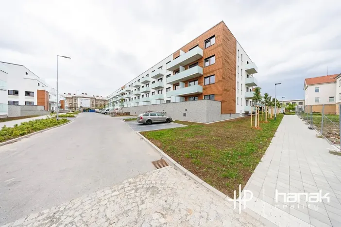 Prodej bytu 1+kk, Olomouc, Třída Jiřího Pelikána, 33 m2
