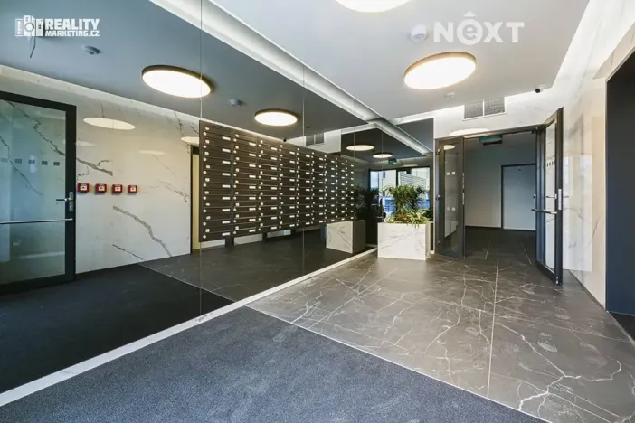 Pronájem bytu 3+kk, Brno, Komárovská, 71 m2