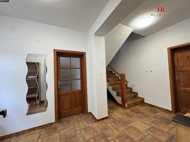 Prodej rodinného domu, Načeradec, Zámecké náměstí, 170 m2