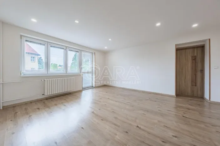 Prodej bytu 3+1, Praha - Satalice, U obory, 78 m2