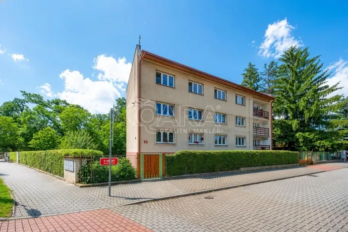 Prodej bytu 3+1, Praha - Satalice, U obory, 78 m2