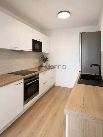 Pronájem bytu 2+kk, Praha, Nuselská, 42 m2