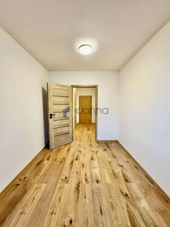Pronájem bytu 2+kk, Praha, Nuselská, 42 m2