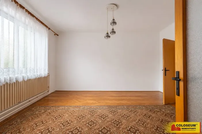 Prodej rodinného domu, Hrušovany nad Jevišovkou, 90 m2