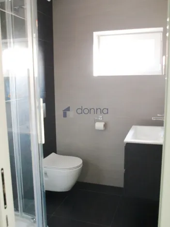 Pronájem bytu 1+kk, Praha, Strančická, 29 m2