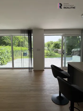 Pronájem bytu 1+kk, Žatec, Lounská, 53 m2