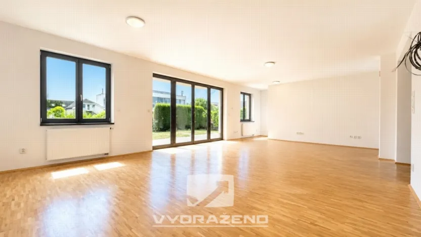 Prodej bytu 5+1, Roztoky, 176 m2