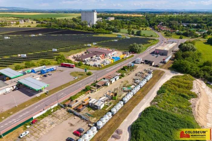Prodej komerčního pozemku, Hrušovany nad Jevišovkou, 4112 m2