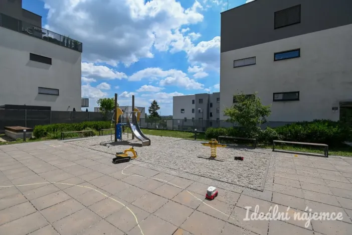 Pronájem bytu 3+kk, Brno, Kumpoštova, 84 m2