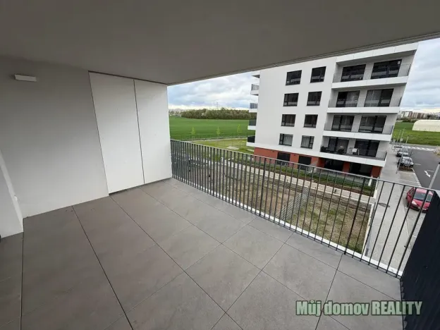 Pronájem bytu 2+kk, Praha - Letňany, 57 m2