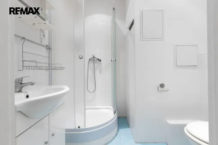 Prodej bytu 1+1, Karlovy Vary - Drahovice, Vítězná, 40 m2