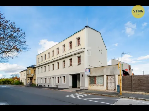 Prodej bytu 3+kk, Opava, Sadová, 75 m2