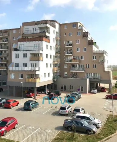 Pronájem bytu 2+kk, Klecany, V Honech, 43 m2