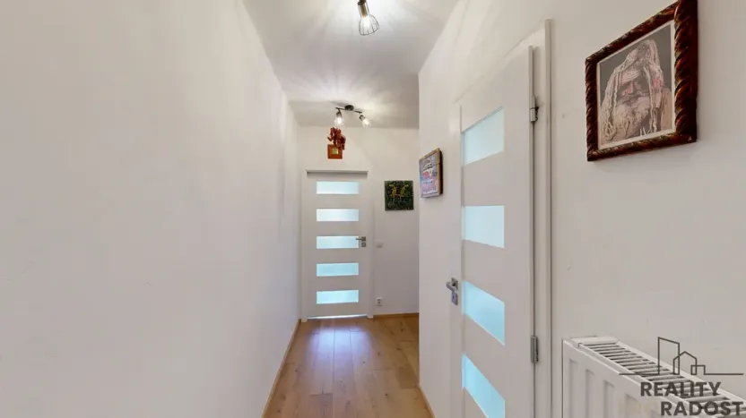 Prodej bytu 3+kk, Praha, Krátká, 60 m2