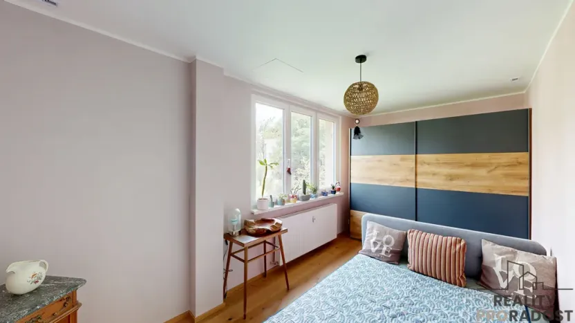 Prodej bytu 3+kk, Praha, Krátká, 60 m2