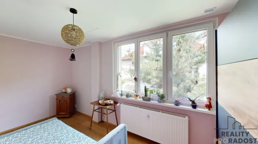 Prodej bytu 3+kk, Praha, Krátká, 60 m2