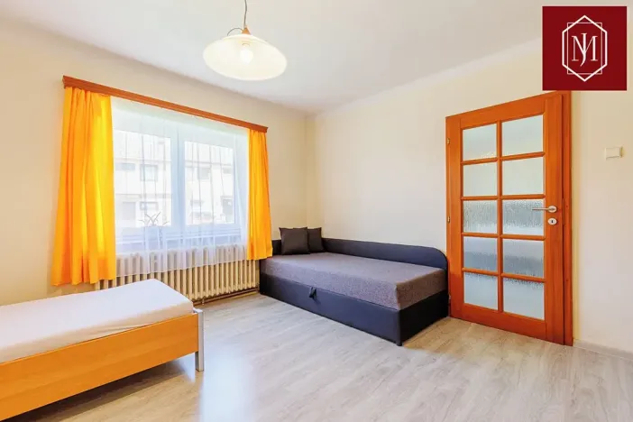 Prodej rodinného domu, Strmilov, 200 m2