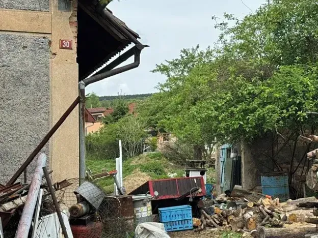 Dražba rodinného domu, Velký Chlumec, 385 m2
