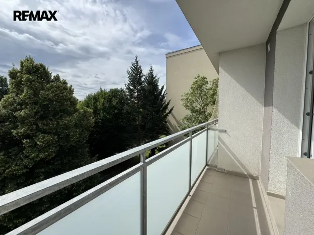 Pronájem bytu 1+1, Olomouc - Neředín, Politických vězňů, 33 m2
