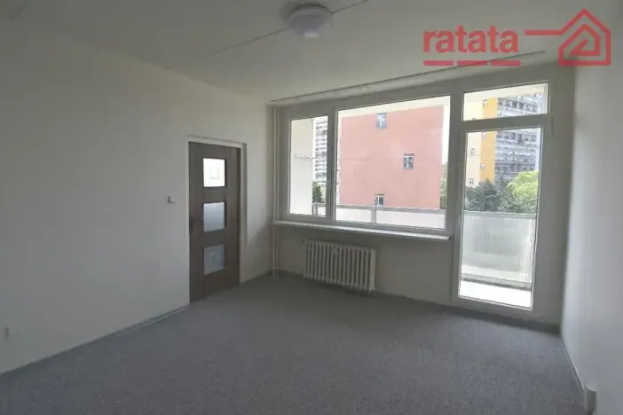 Pronájem bytu 1+1, Chomutov, Kundratická, 33 m2
