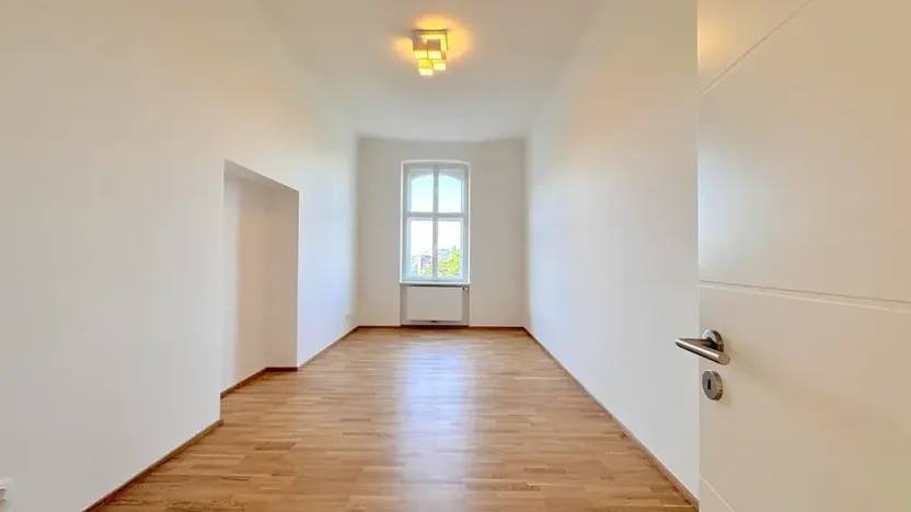 Pronájem bytu 3+1, Brno, náměstí 28. října, 108 m2